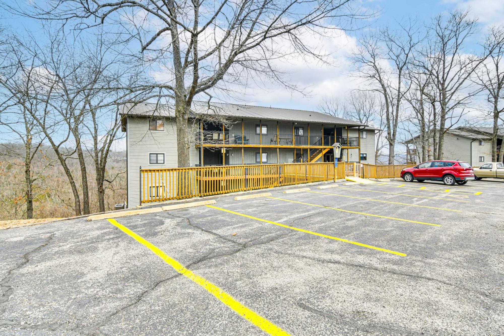 Inviting Branson West Condo With Pool Access Eksteriør bilde