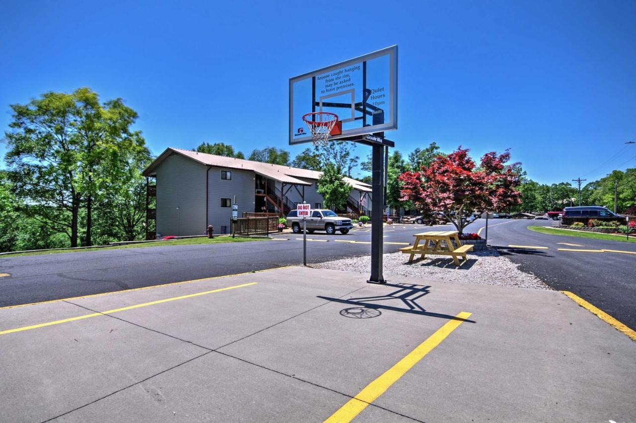 Inviting Branson West Condo With Pool Access Eksteriør bilde